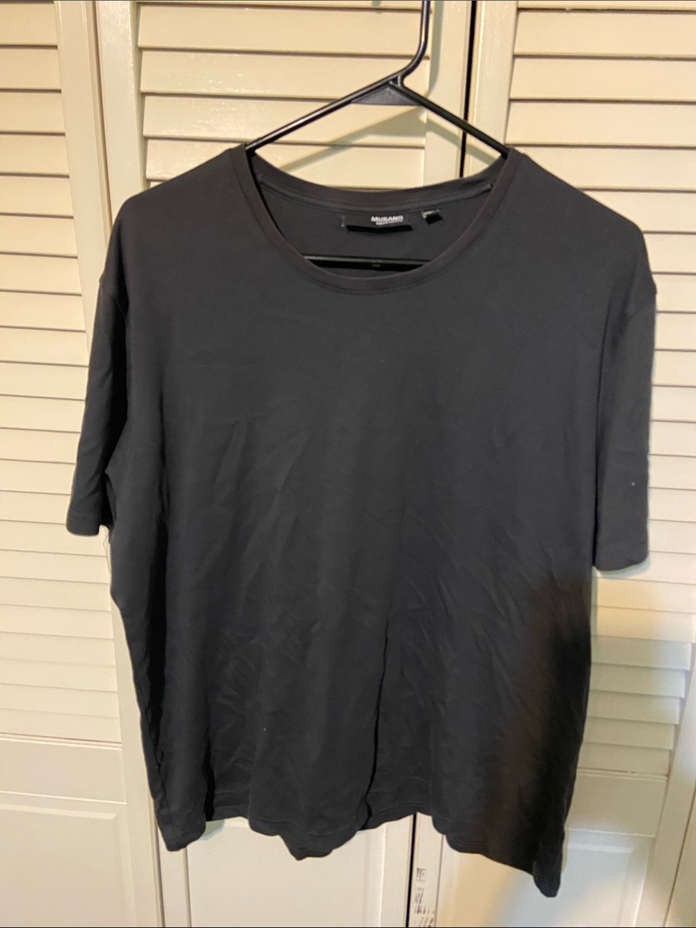 Murano Black Short Sleeve Crewneck Tee